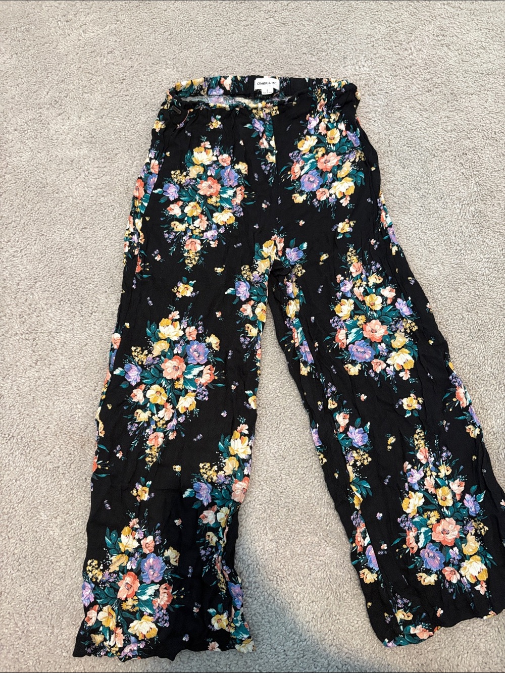 O'Neill Black Floral Wide-Leg Pull-On Pants